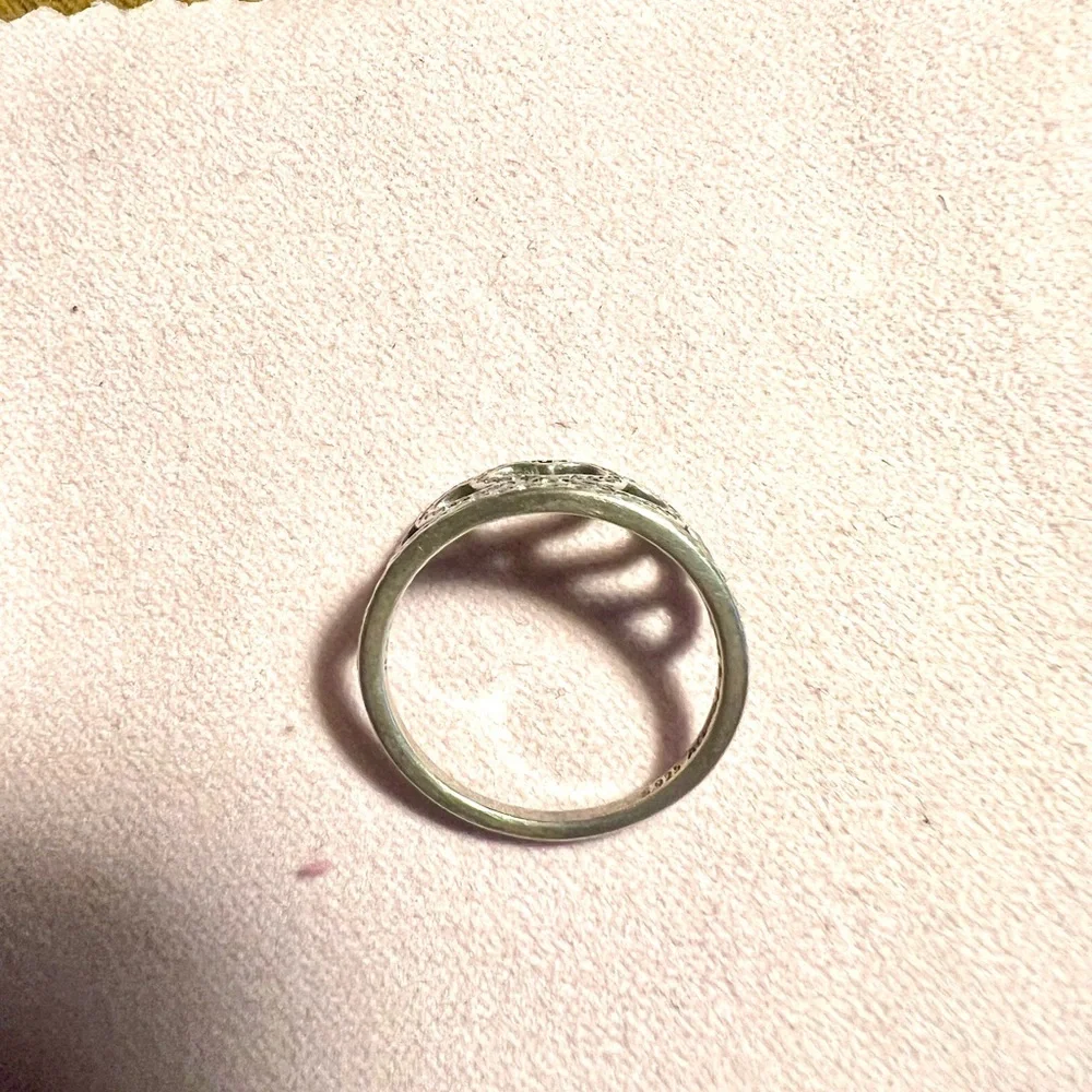 Pandora Silver Heart Tiara Ring -size 5 - Picture 6 of 7